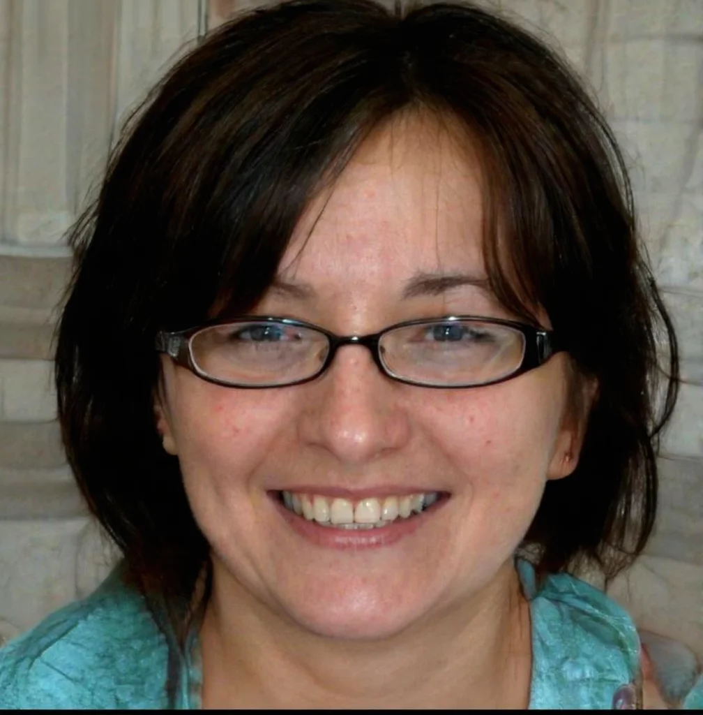 Home 23 Edwina Chadwick