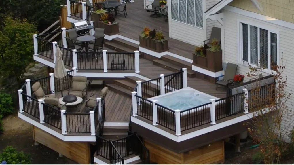 Multi-level deck with hot tub