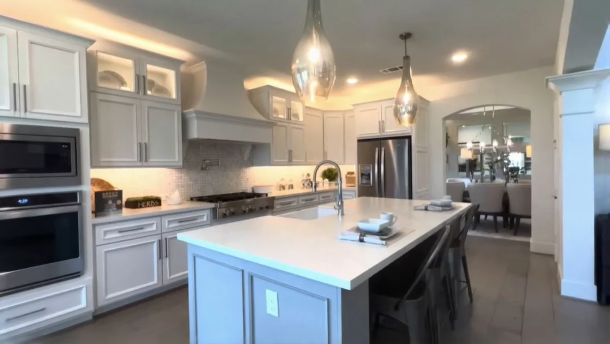 Bright Light Kitchen